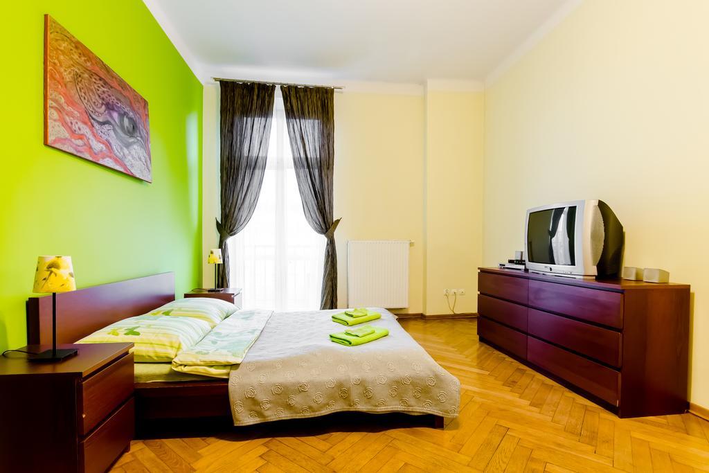 קרקוב Fantasia Apartments מראה חיצוני תמונה