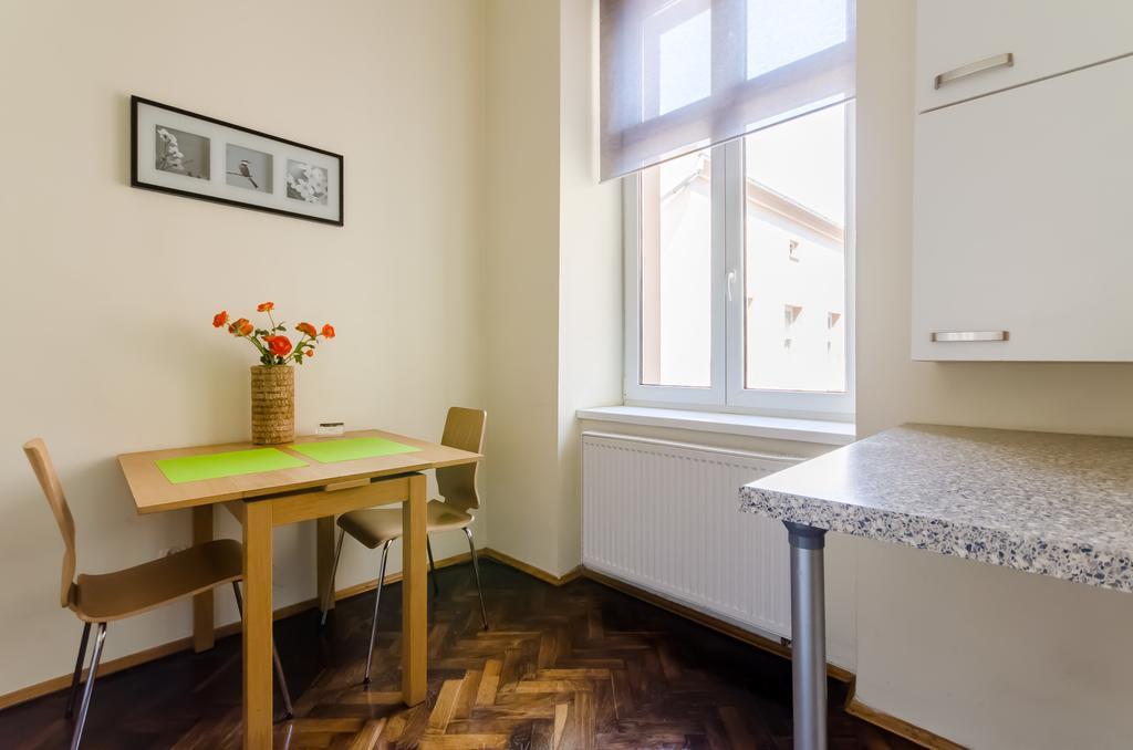 קרקוב Fantasia Apartments מראה חיצוני תמונה